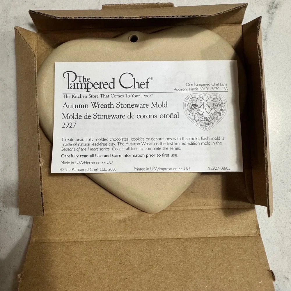 Pampered Chef Autumn Wreath Stoneware Mold‎ Heart Limited Edition 2003 NIB